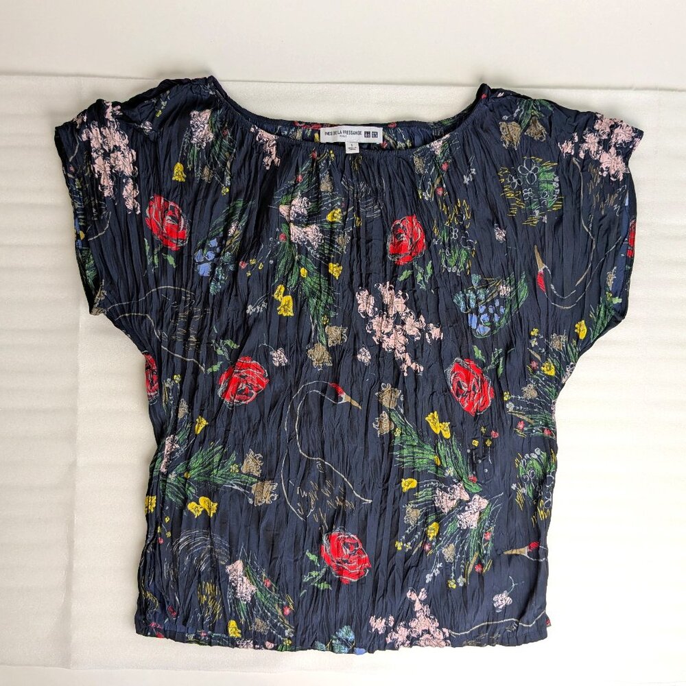 UNIQLO x INES DE LA FRESSANGE Navy Floral Crinkle Top